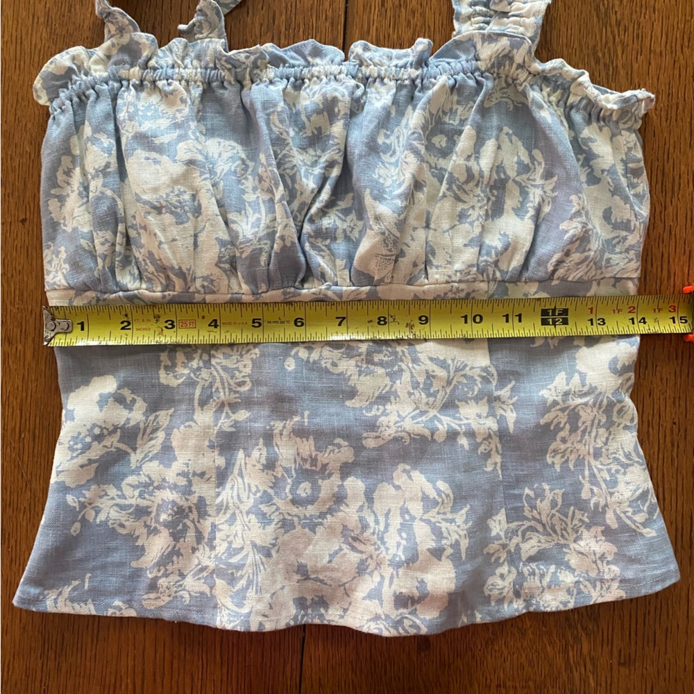 Reformation Blue Floral Smocked Strap Crop Top - 100% linen - Picture 9 of 10